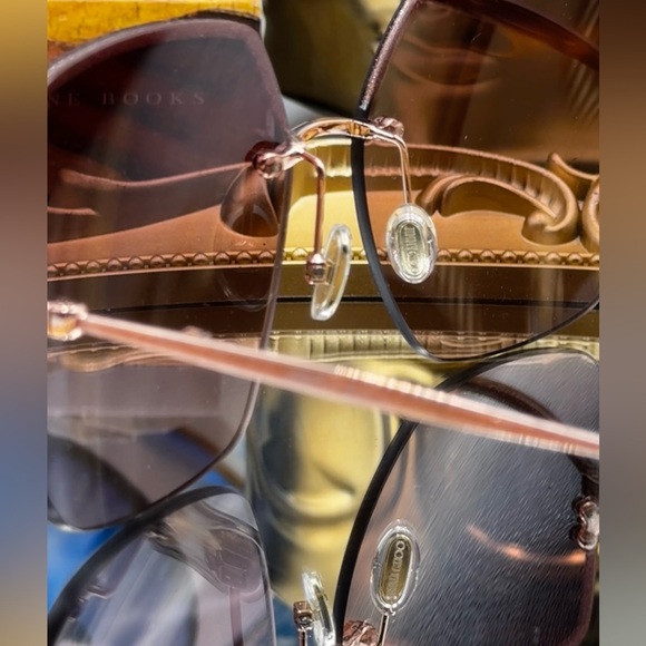 🆕 JIMMY CHOO 🧿 NWOT TAVI DDB3X Oversized Square Sunglasses Gold Copper w Chain - Picture 11 of 16